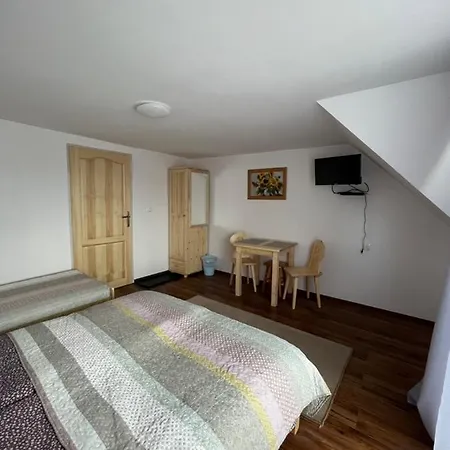 Pod Cisowcem Δωμάτια σε οικογενειακή κατοικία *