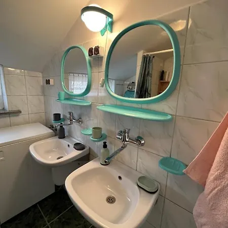 Pod Cisowcem Pansiyon Sromowce Wyzne