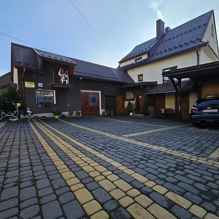 Δωμάτια σε οικογενειακή κατοικία Pod Cisowcem Sromowce Wyzne